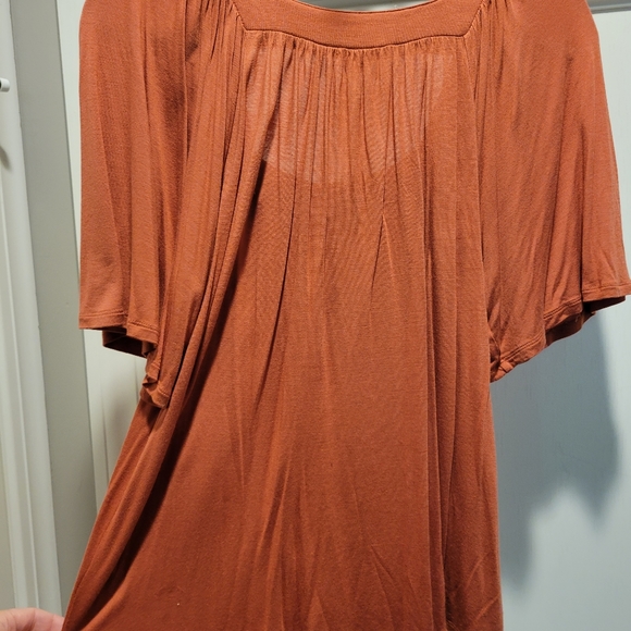 Orange half sleeve flow top - Picture 4 of 4